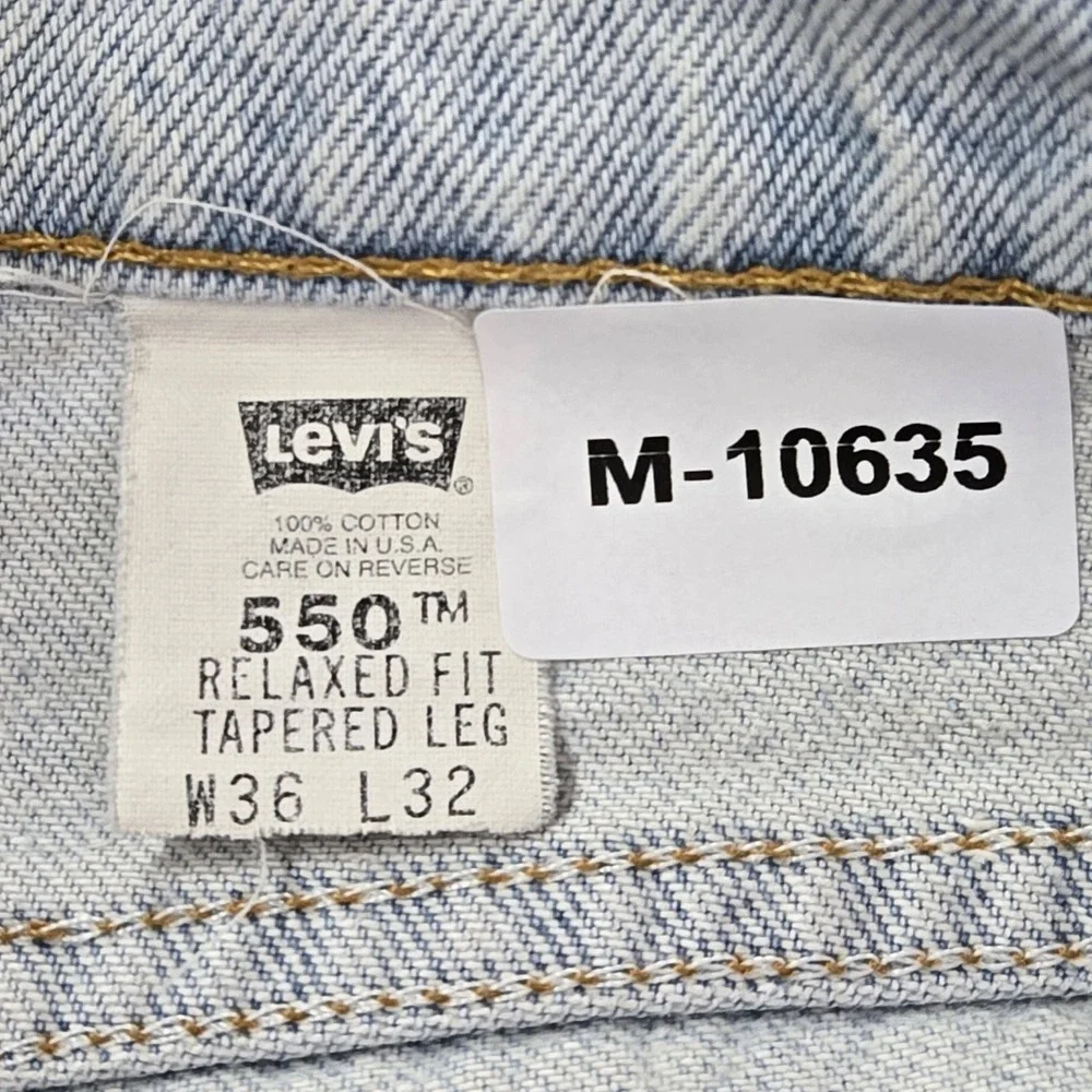 Levis *please carefully